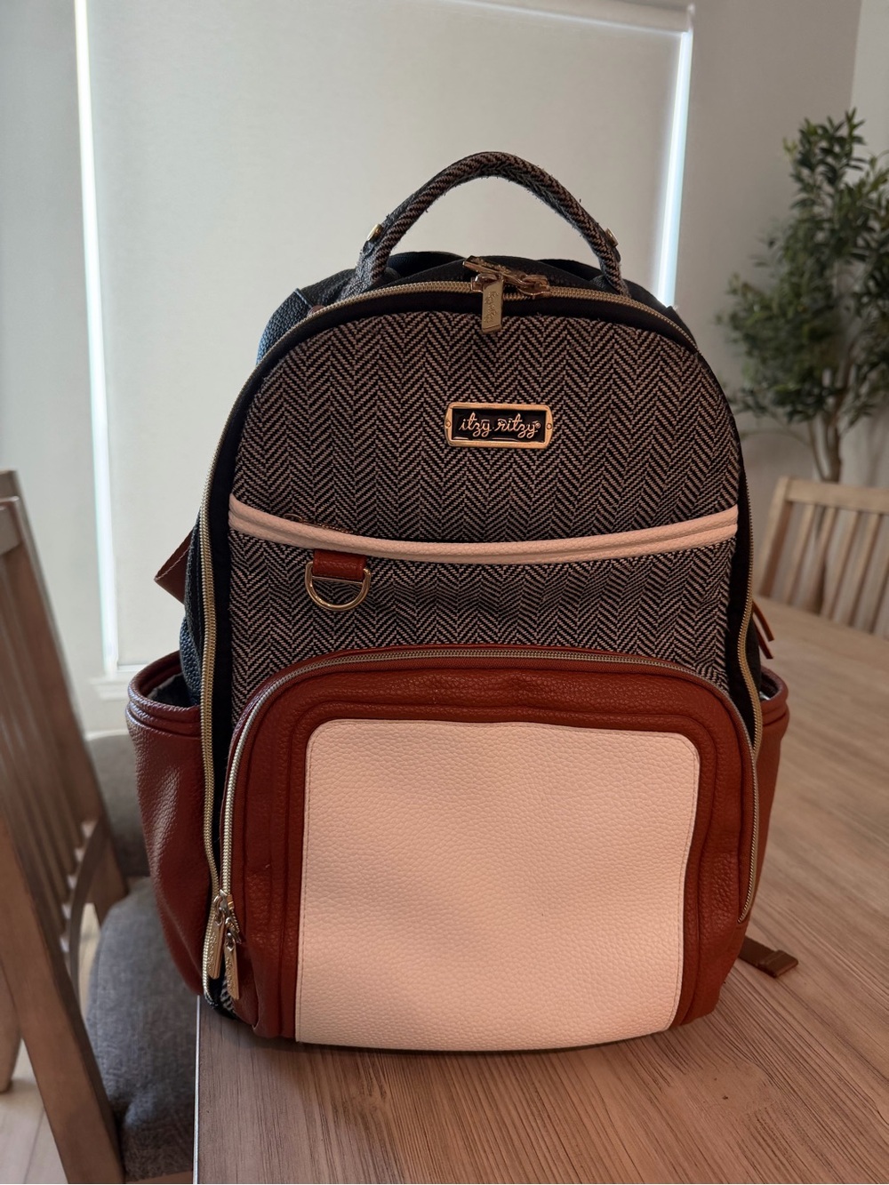 Itzy Ritzy Boss Plus™ Large Diaper Bag Backpack